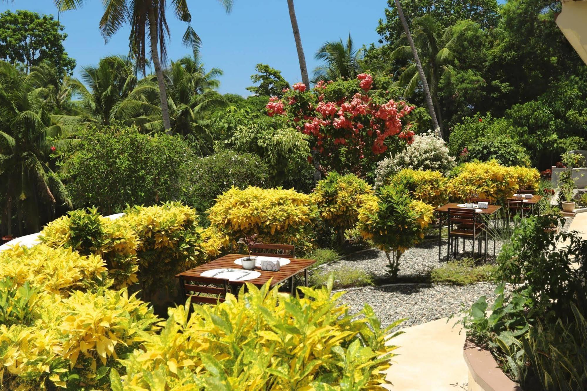 Guindulman Bay Tourist Inn Exterior foto